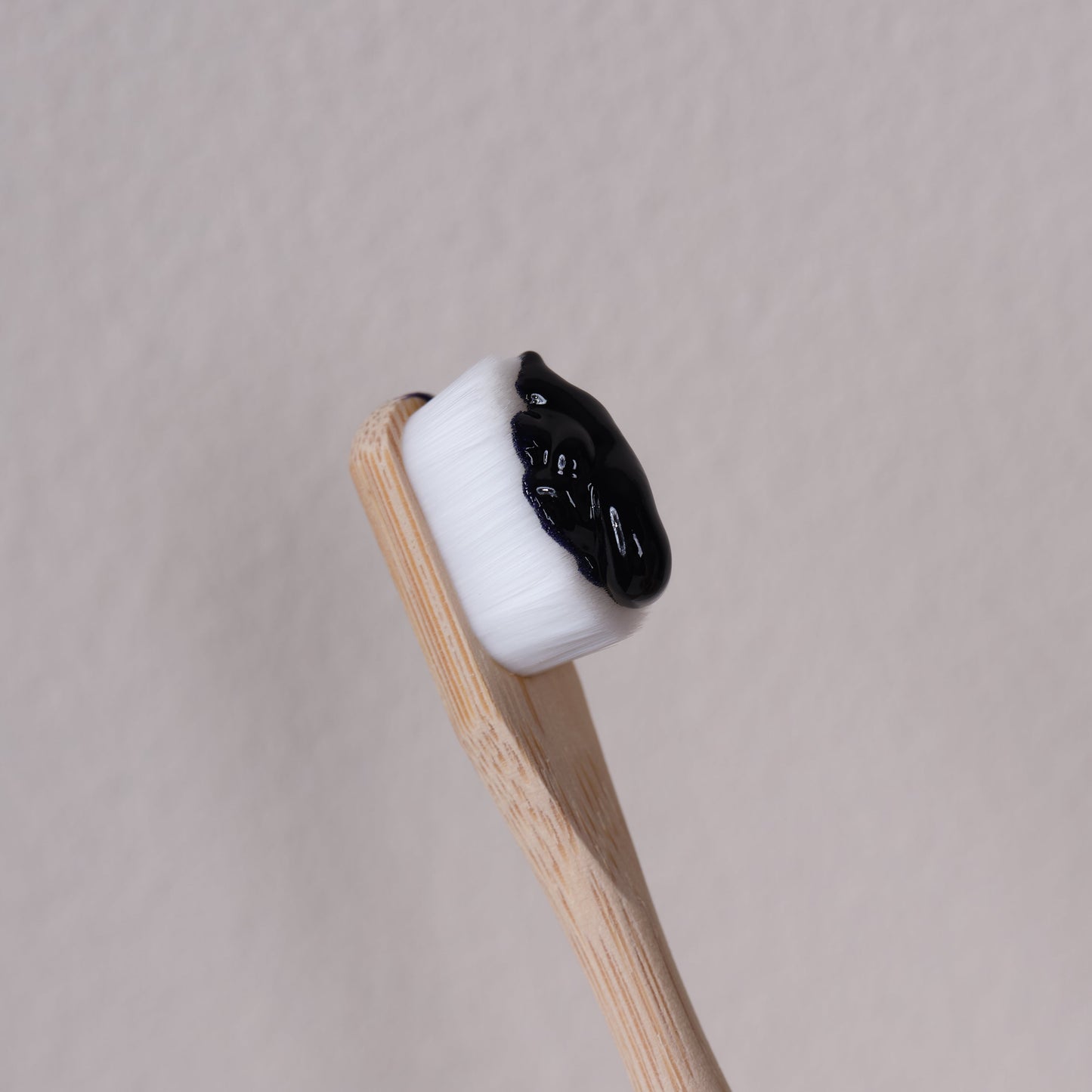 Limitierte Nano Bambus Zahnbürste